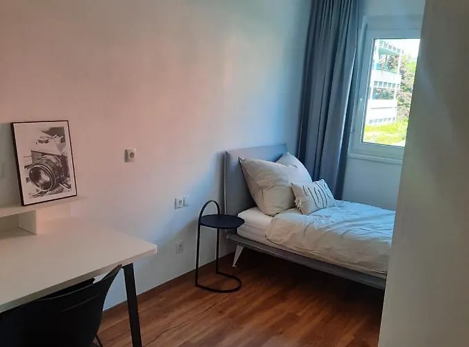 By Bruno Apartment *